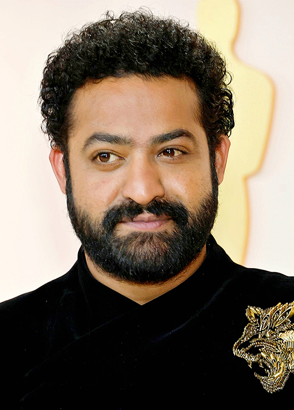Oscar_20Awards_20Ceremony_202023_20Unseen_20Photos_20Of_20Ram_20Charan_20And_20Jr_20NTR_20From_20Oscars_2C_20Photos_20Viral-9.jpg 9