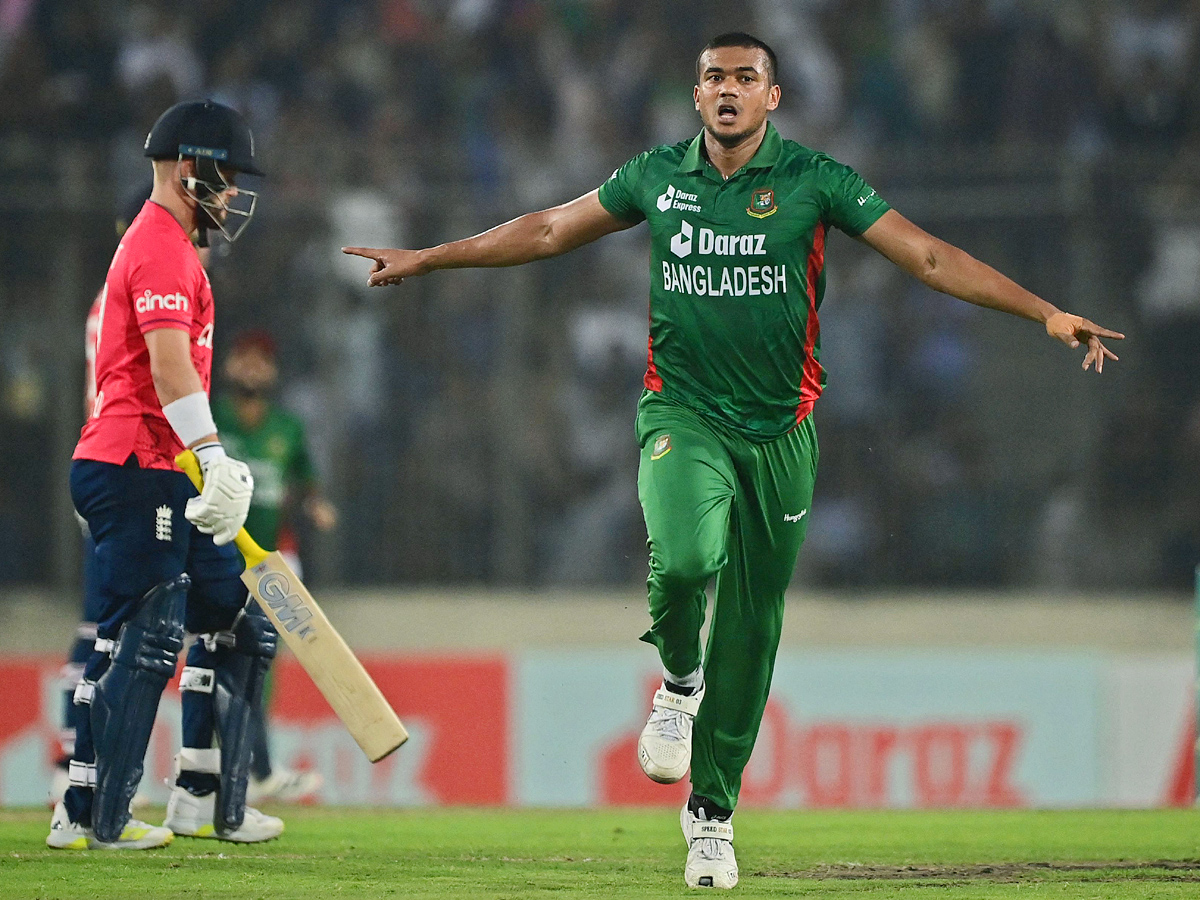 Bangladesh_20beat_20England_20to_20complete_20clean_20sweep_20Photos_6.jpg 8