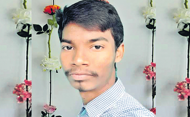 karthik.jpg