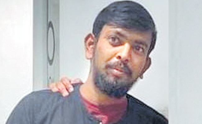 praveen.jpg