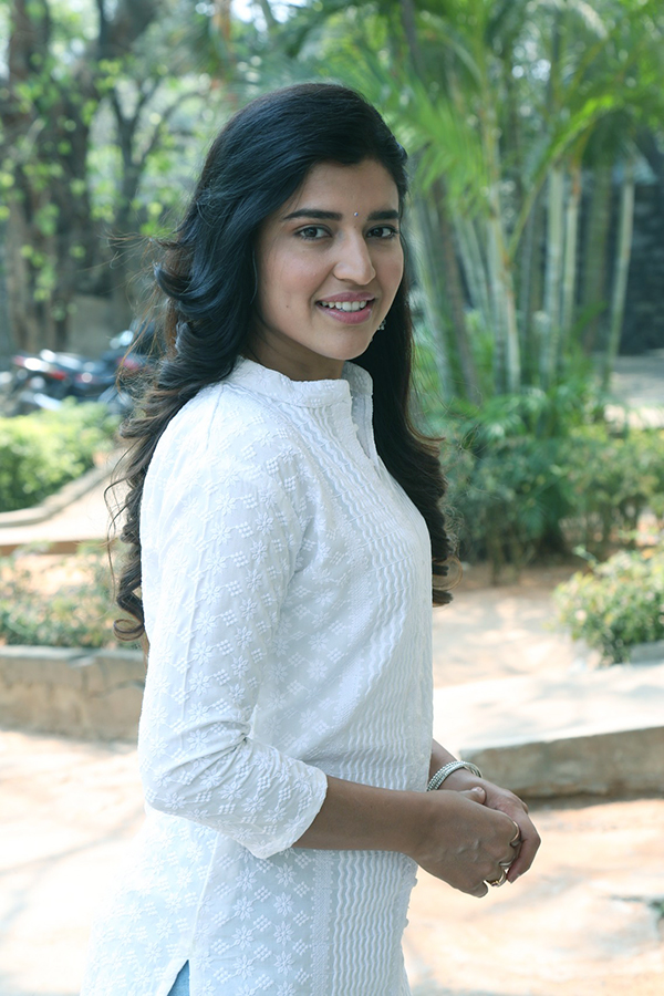 Actress_20Chitra_20Shukla_20Latest_20Pics_20.jpg 20