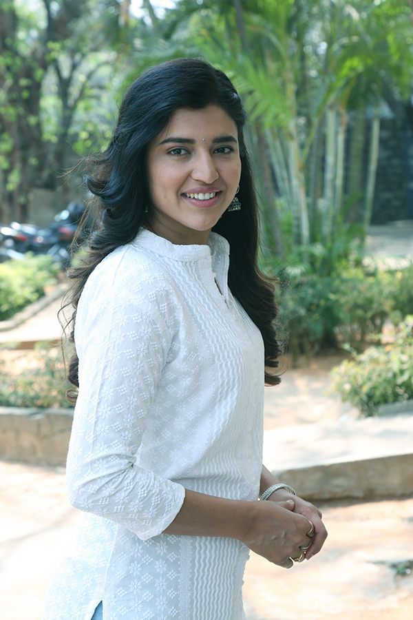 Actress_20Chitra_20Shukla_20Latest_20Pics_21.jpg 21