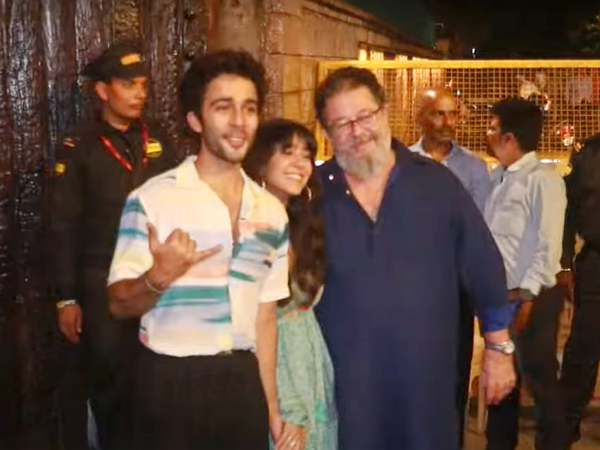 Shweta_20Bachchan_20Nanda_20Birthday_20Party_20Celebrations_20Photos_9.jpg 7