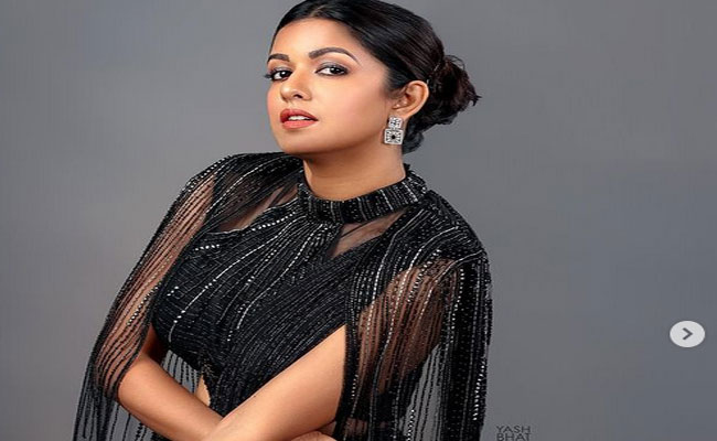 ishita.jpg