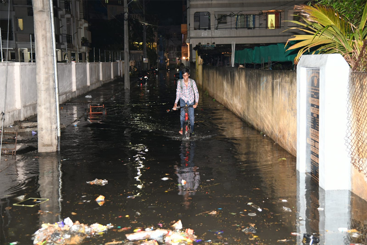 Heavy_20Rain_20in_20Tirupati_20Photos_10.jpg 10
