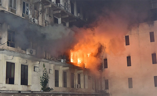 Swapnalok-Fire-Accident.jpg