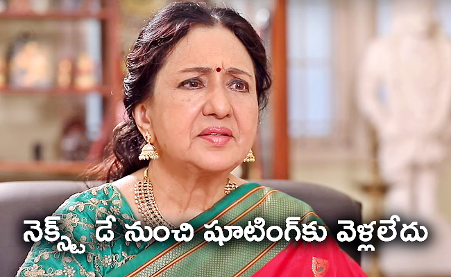 Senior_20Actress_20Vennira_20Aadai_20Nirmala01.jpg