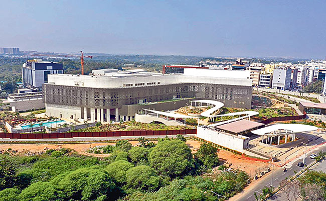 US-CONSULATE-2.jpg