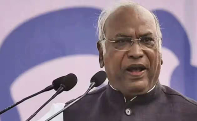 kharge.jpg