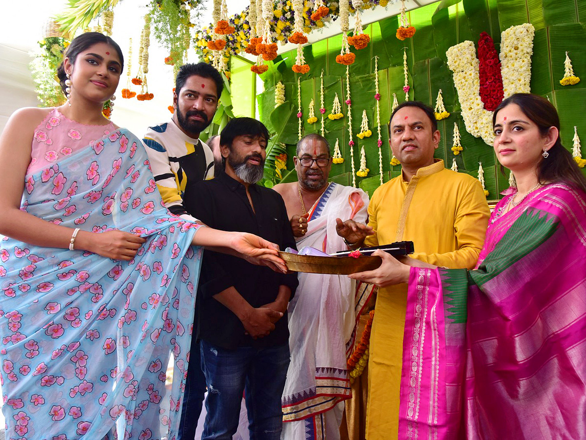 Allari_20Naresh_2061st_20Movie_20Opening_20Photos_8.jpg 9