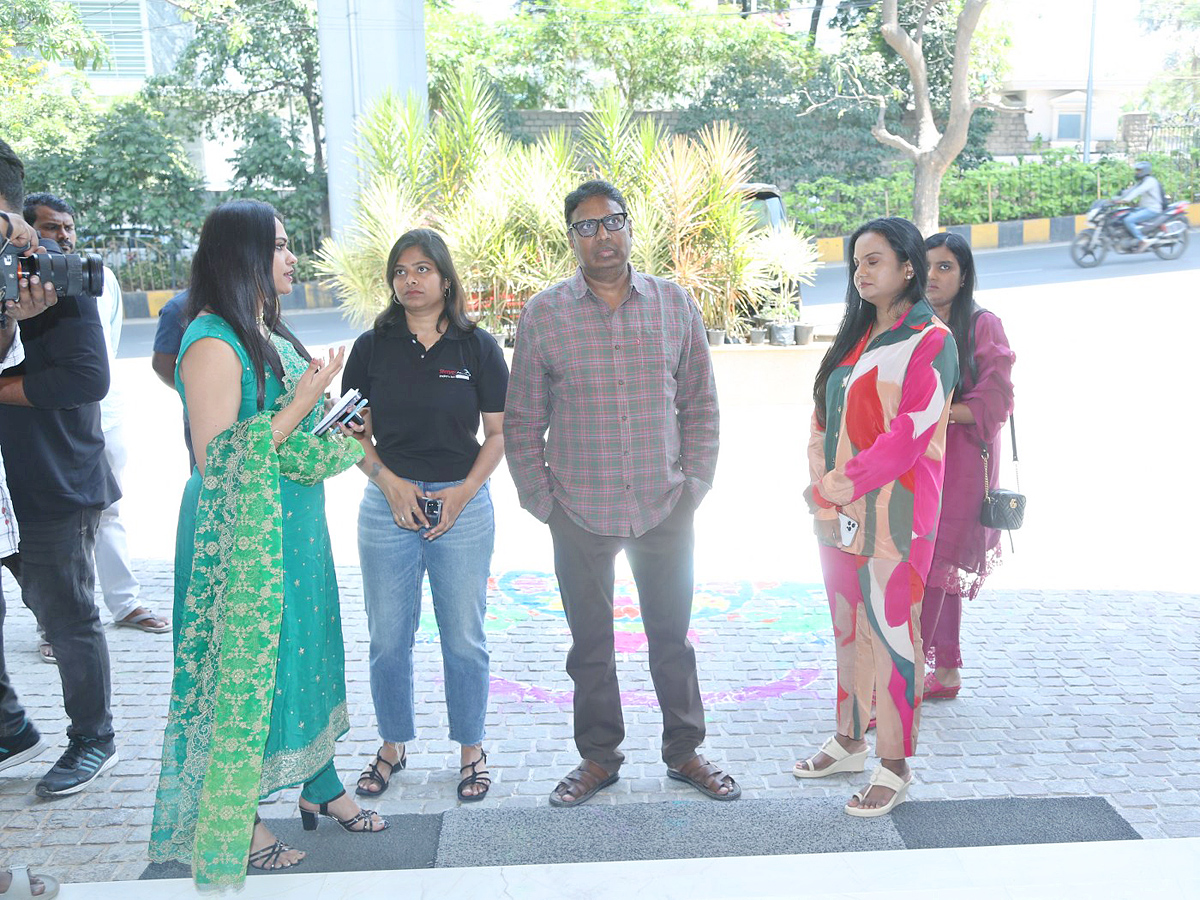 Shakunthalam_20Movie_20jewellery_20Show_20PressMeet_20Photos_15.jpg 16