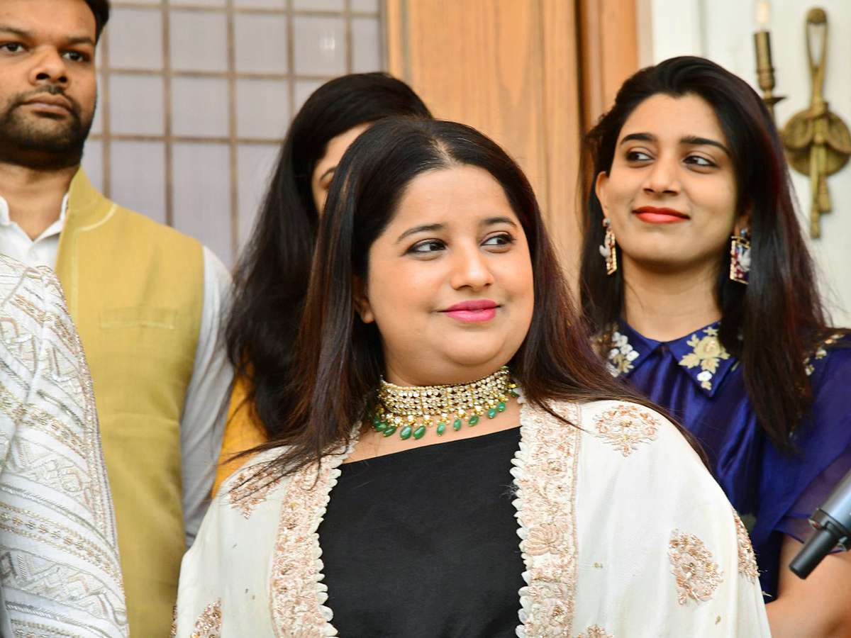 Shakunthalam_20Movie_20jewellery_20Show_20PressMeet_20Photos_5.jpg 6
