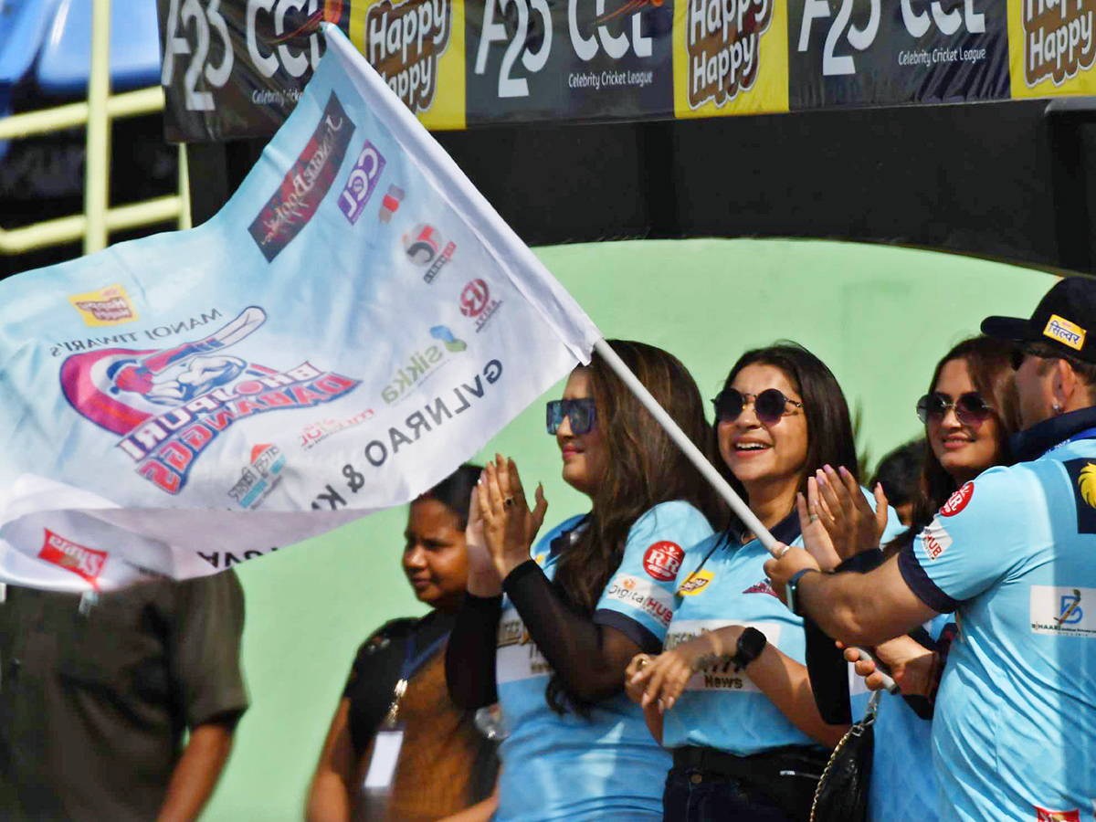 Celebrity_20Cricket_20League_20Photos_8.jpg 9