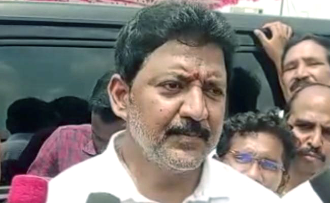 Mla-Vallabhaneni-Vamsi.jpg