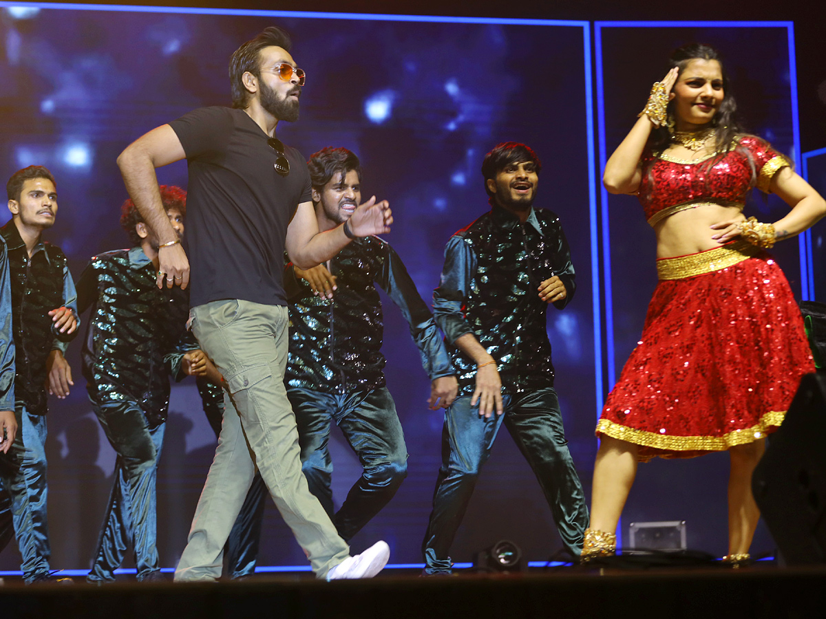 Ramcharan_20Birthday_20celebrations_20Photos_7.jpg 8