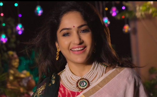madhavi.jpg