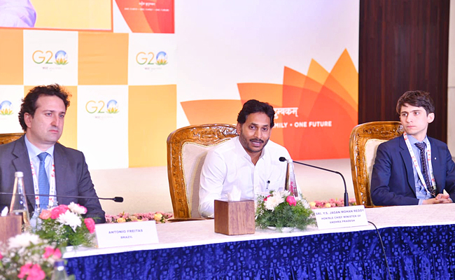 CM-YS-JAGAN-Speech.jpg