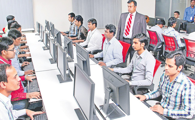 HIRING-22.jpg