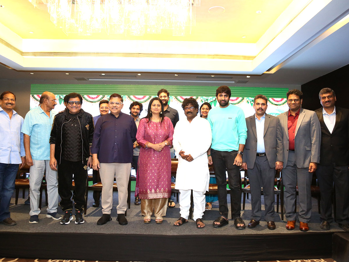 America_20Telugu_20Sambaralu_20Pressmeet_20Stills_17.jpg 17