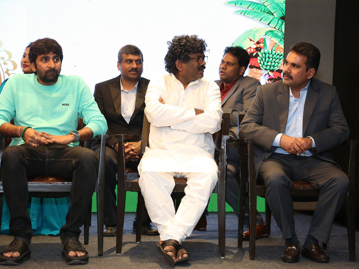America_20Telugu_20Sambaralu_20Pressmeet_20Stills_22.jpg 21