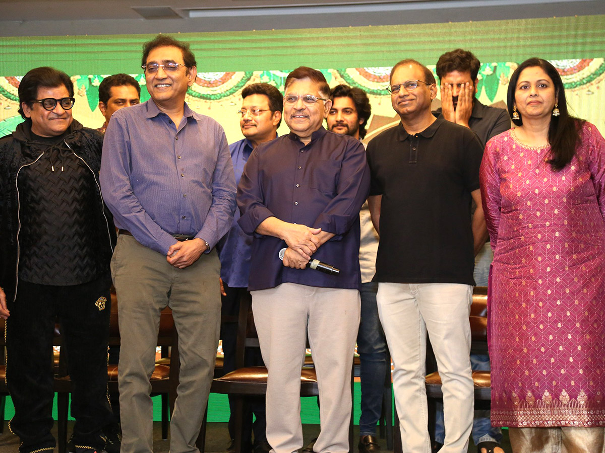 America_20Telugu_20Sambaralu_20Pressmeet_20Stills_4.jpg 4