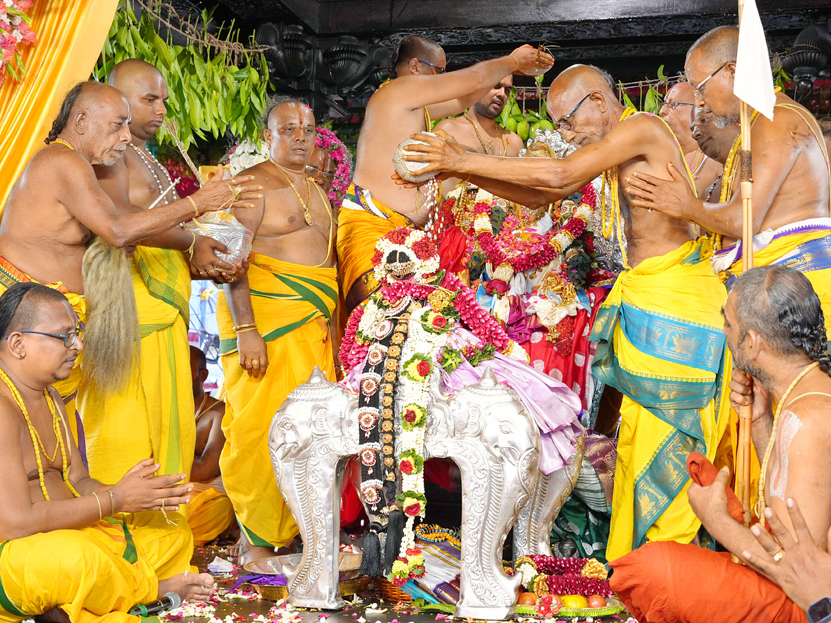 Bhadrachalam_20Sri_20Rama_20Navami_20Celebrations_20Photos_13.jpg 24