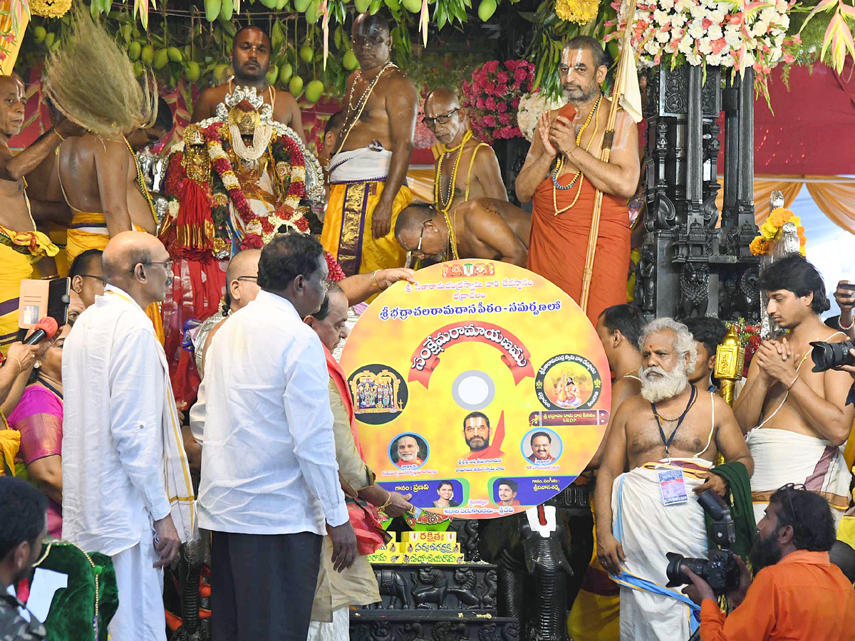Bhadrachalam_20Sri_20Rama_20Navami_20Celebrations_20Photos_4.jpg 15