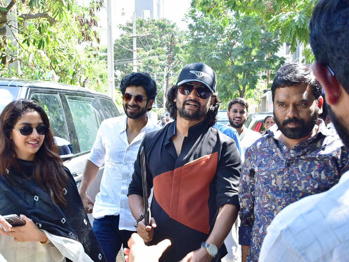 Dasara_20Movie_20Success_20Celebrations_20Photos_14.jpg 15