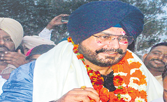 SIDHU-1.jpg