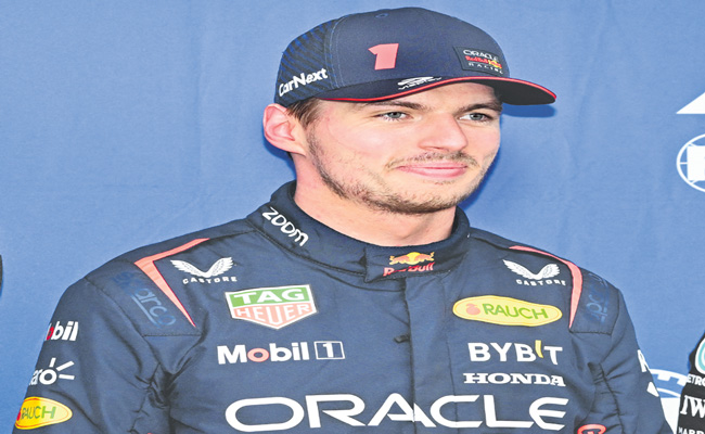 VERSTAPPEN-OZ-POLE-23F.jpg