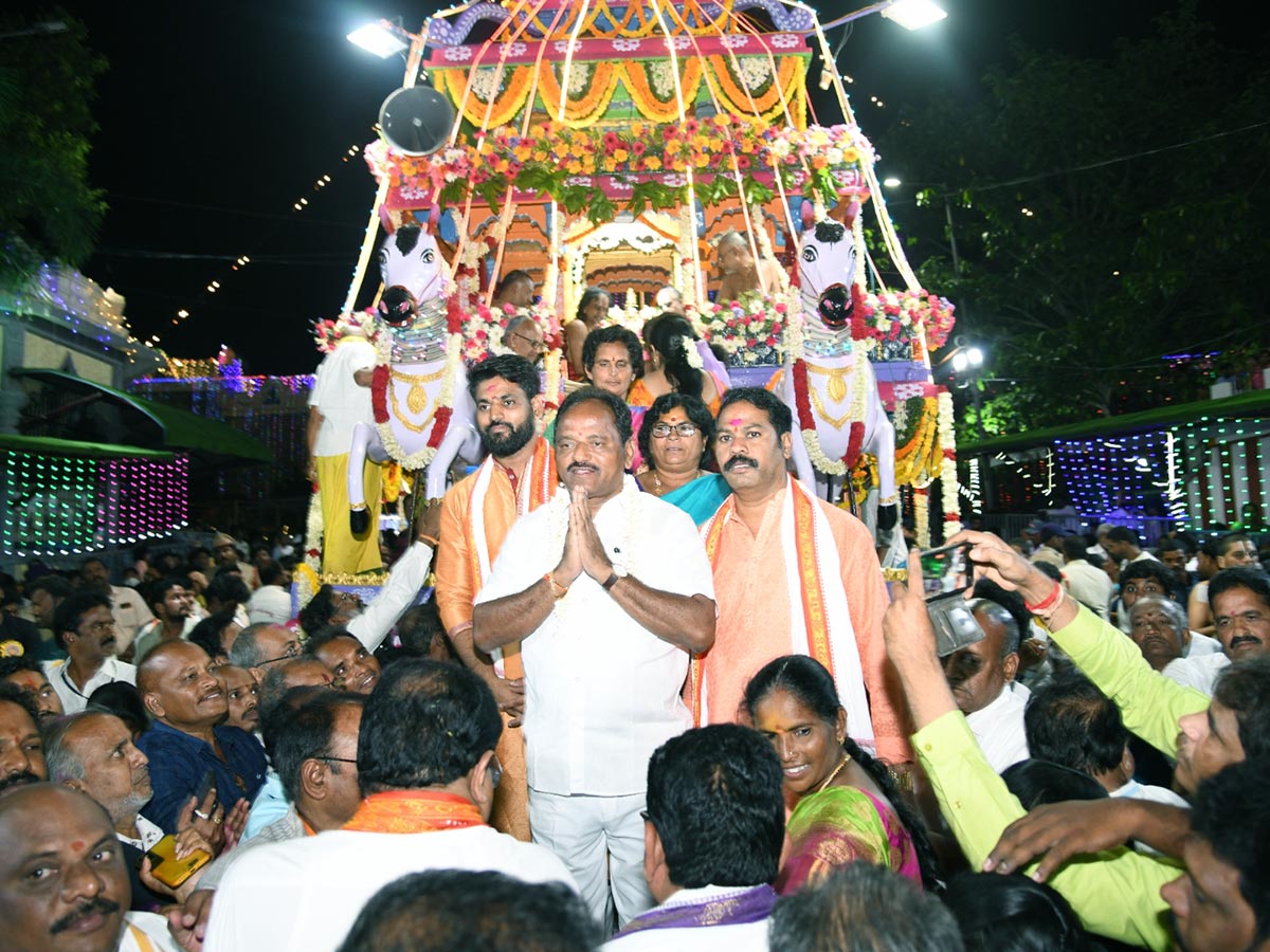 Simhachalam_20Varaha_20Lakshmi_20Narasimha_20Swamy_20Kalyanotsavam_13.jpg 12