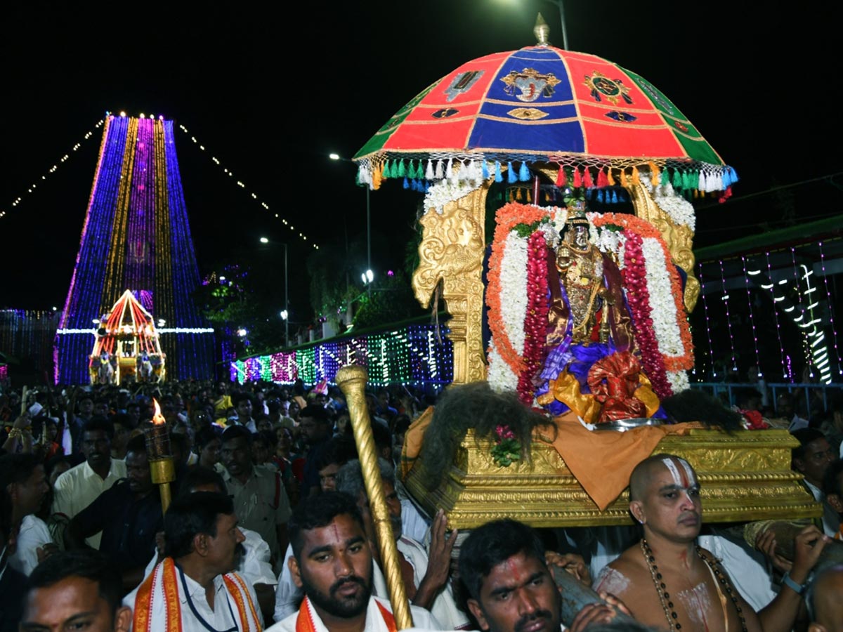 Simhachalam_20Varaha_20Lakshmi_20Narasimha_20Swamy_20Kalyanotsavam_19.jpg 18