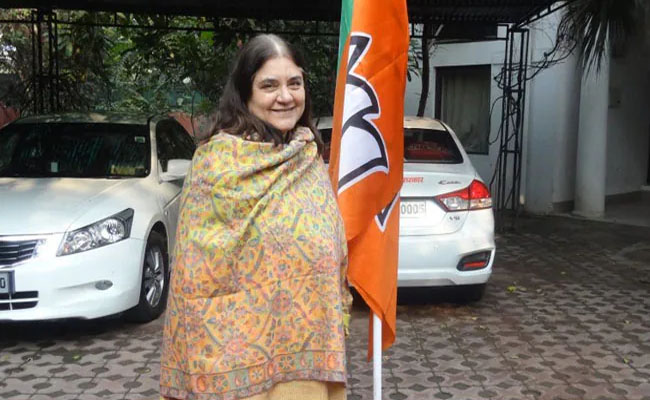 menaka.jpg