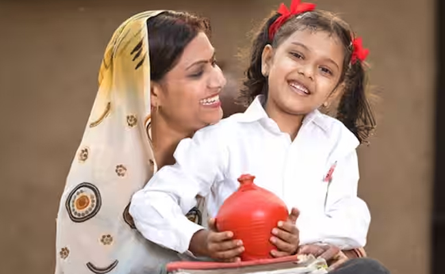 mahila_20saving_20scheme.jpg