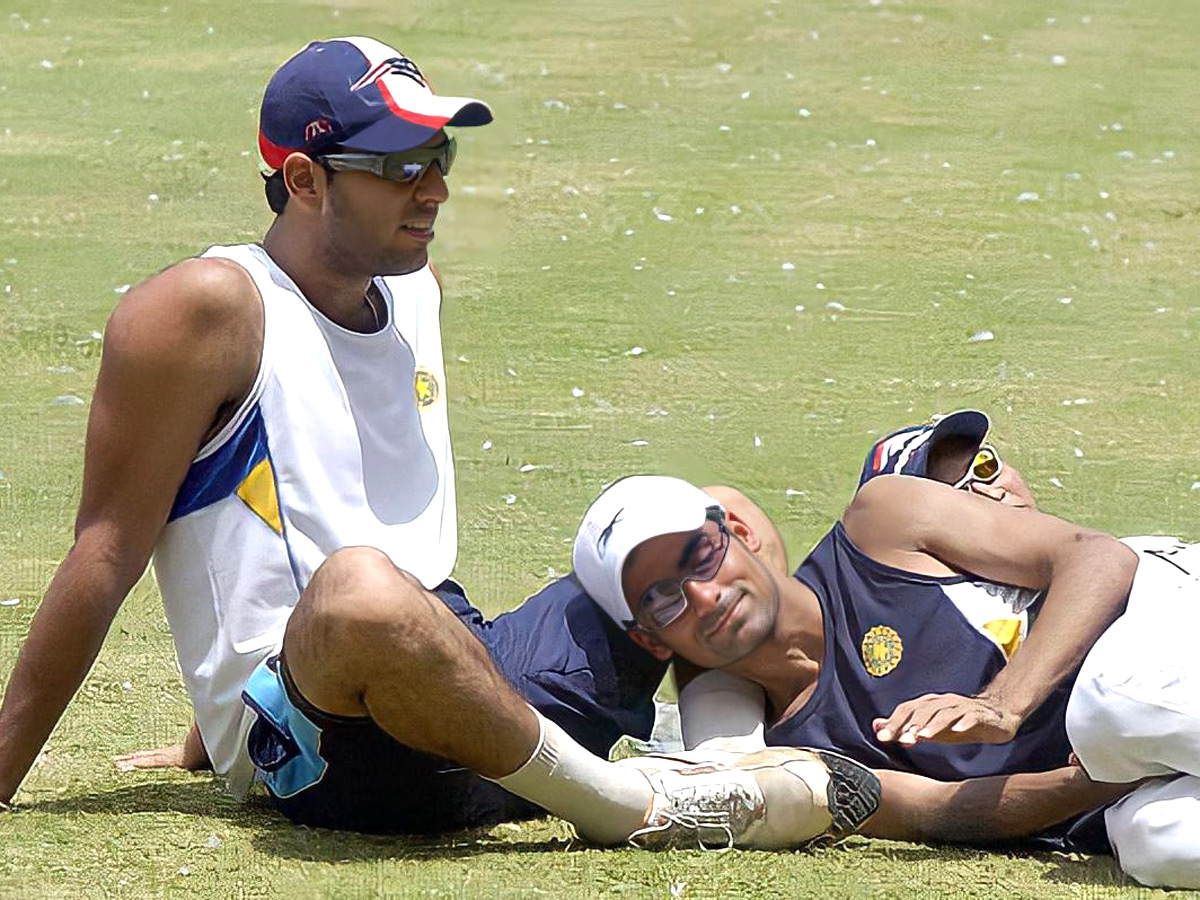 Mohammad_20Kaif_20Rare_20Picture_12.jpg 12