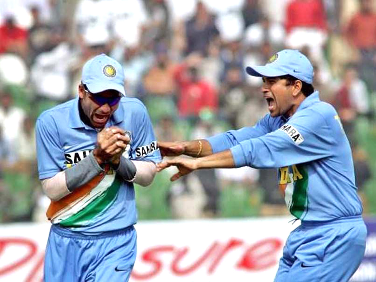Mohammad_20Kaif_20Rare_20Picture_13.jpg 13
