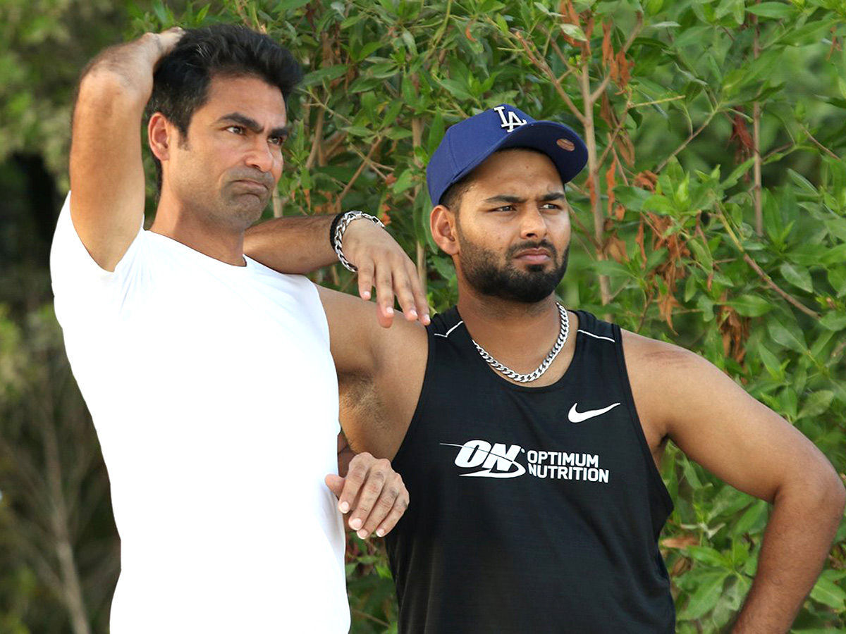 Mohammad_20Kaif_20Rare_20Picture_19.jpg 19