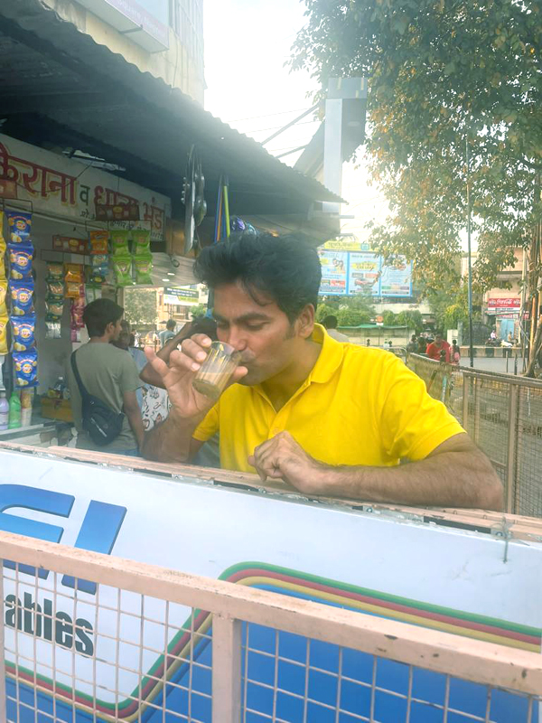 Mohammad_20Kaif_20Rare_20Picture_35.jpg 35