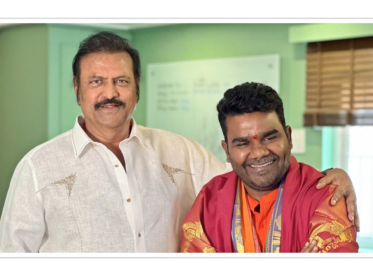 Mohan_20Babu_20and_20Manchu_20Vishnu_20Appreciated_20Balagam_20Movie_20Team_20PHotos_1.jpg 2