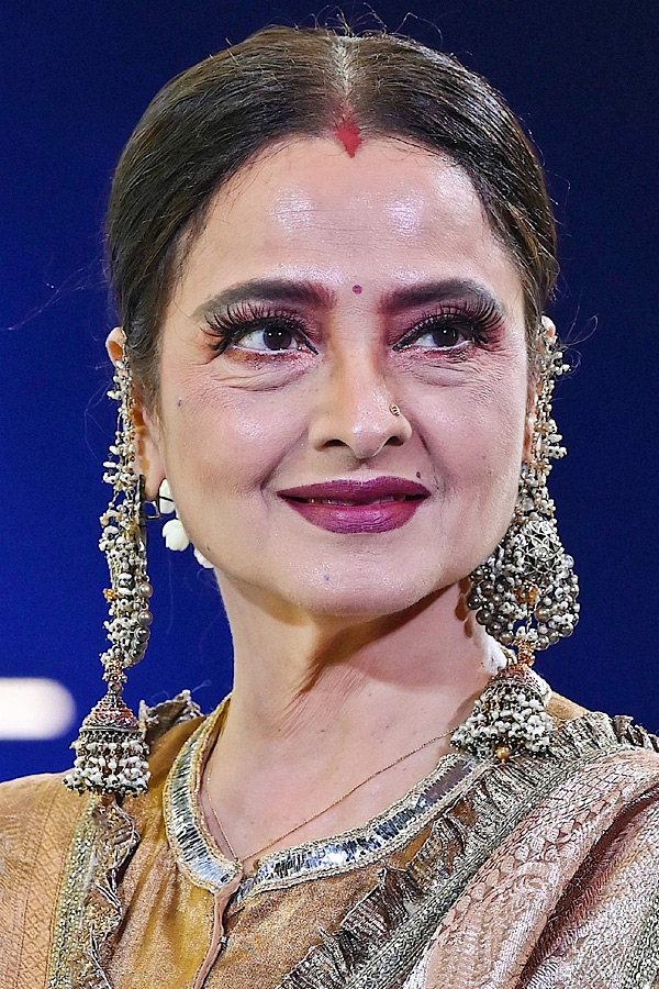 Mumbai_20hosts_20star_20studded_20Citadel_20premiere_20Photos_6.jpg 8