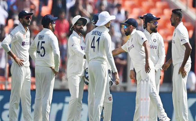 indvsaus3.jpg