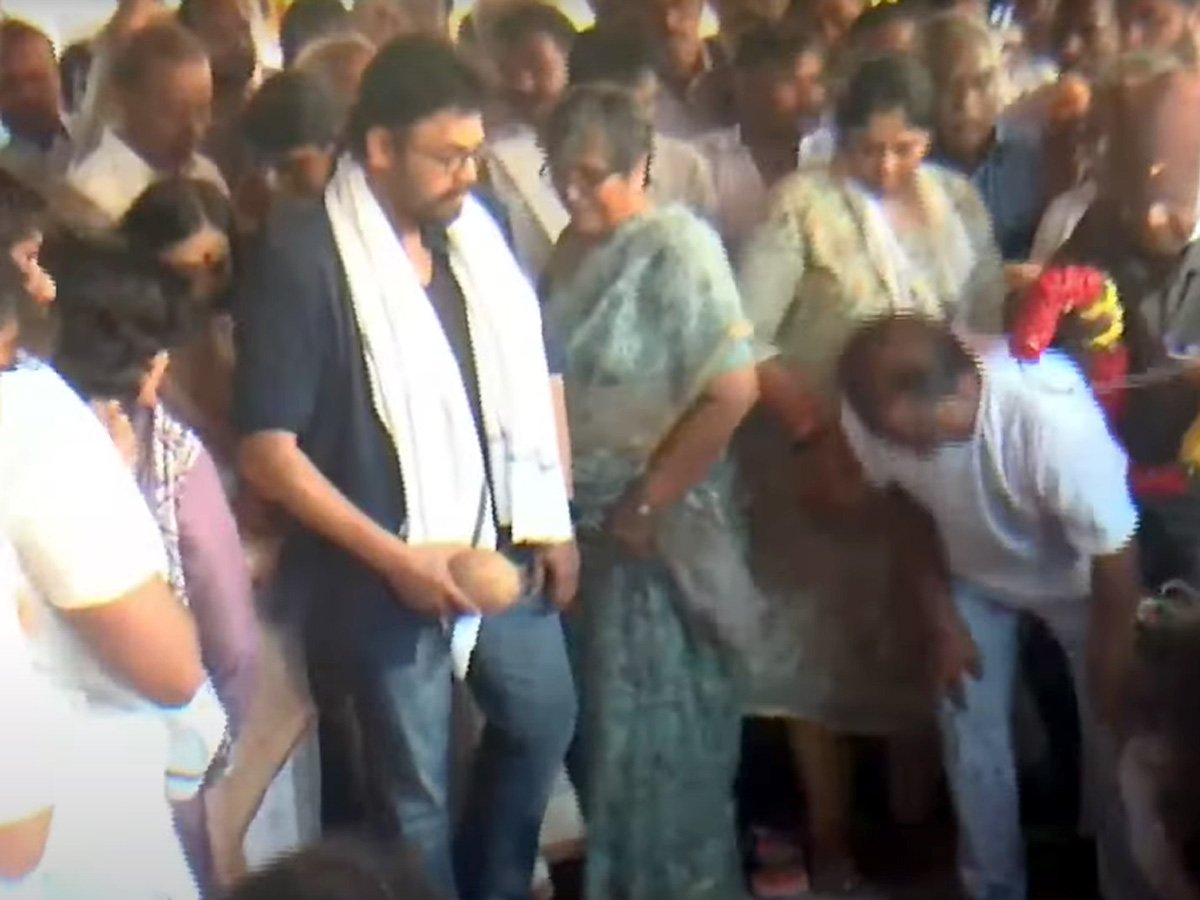 A_20tearful_20farewell_20to_20Daggubati_20Mohan_20Babu_20Photos_5.jpg 6
