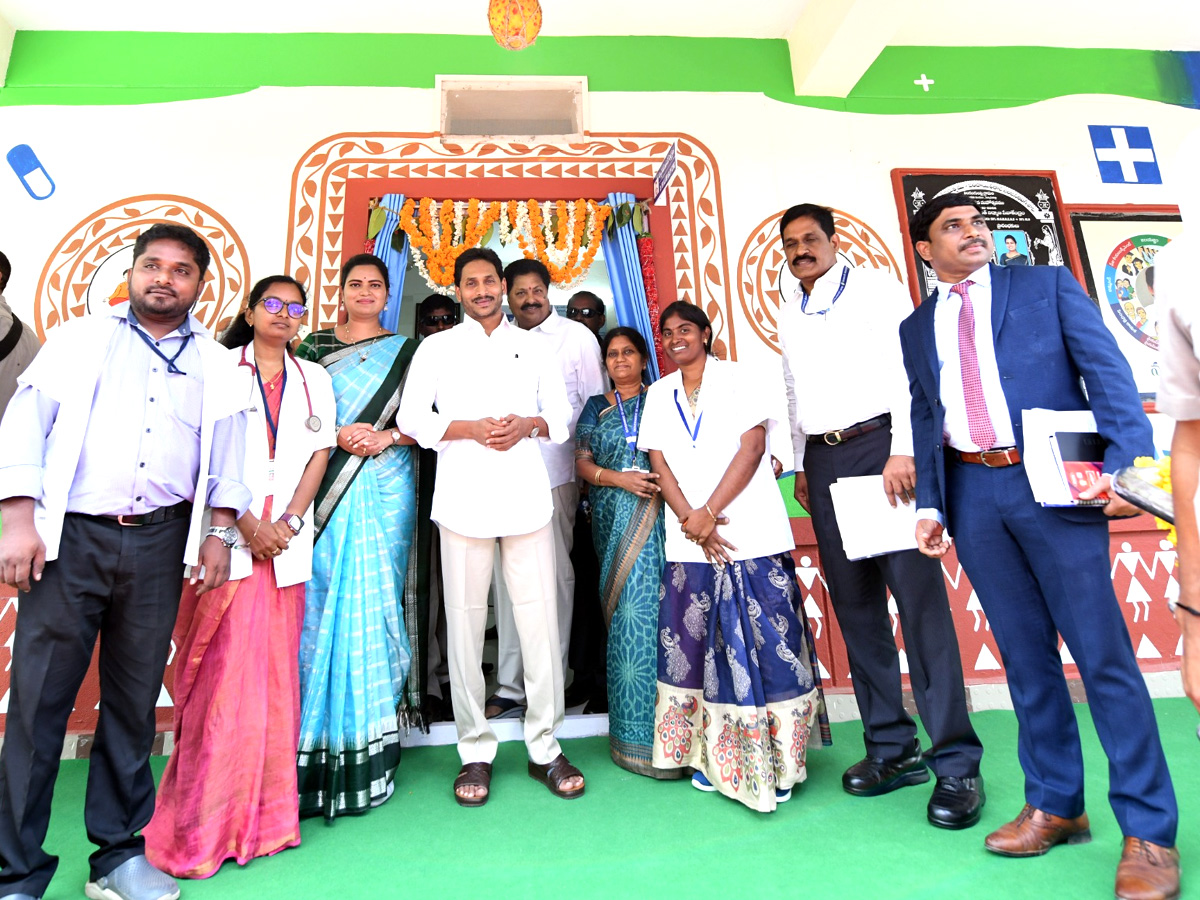 CM_20YS_20Jagan_20Launches_20Family_20Doctor_20Programme_20Photos_20.jpg 21