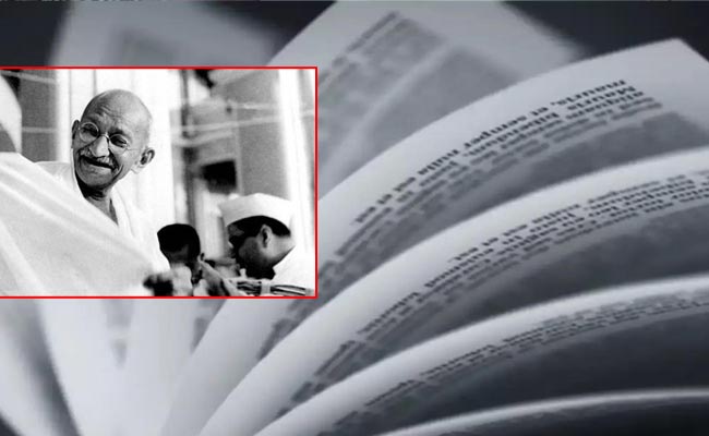 Gandhi_Godse_RSS_Books.jpg