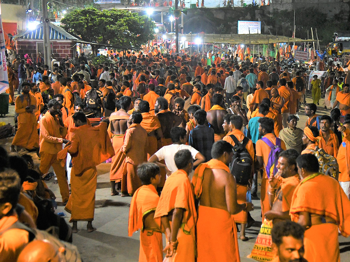 Kondagattu_20Anjaneya_20Swamy_20Temple_20Photos_2.jpg 2