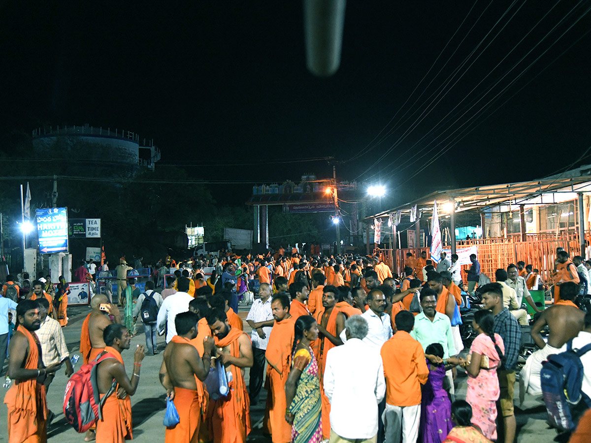 Kondagattu_20Anjaneya_20Swamy_20Temple_20Photos_6.jpg 6