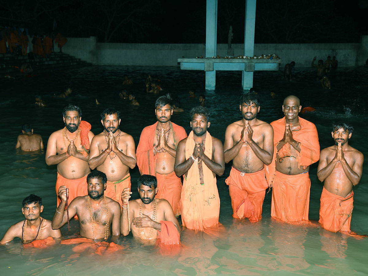 Kondagattu_20Anjaneya_20Swamy_20Temple_20Photos_9.jpg 8