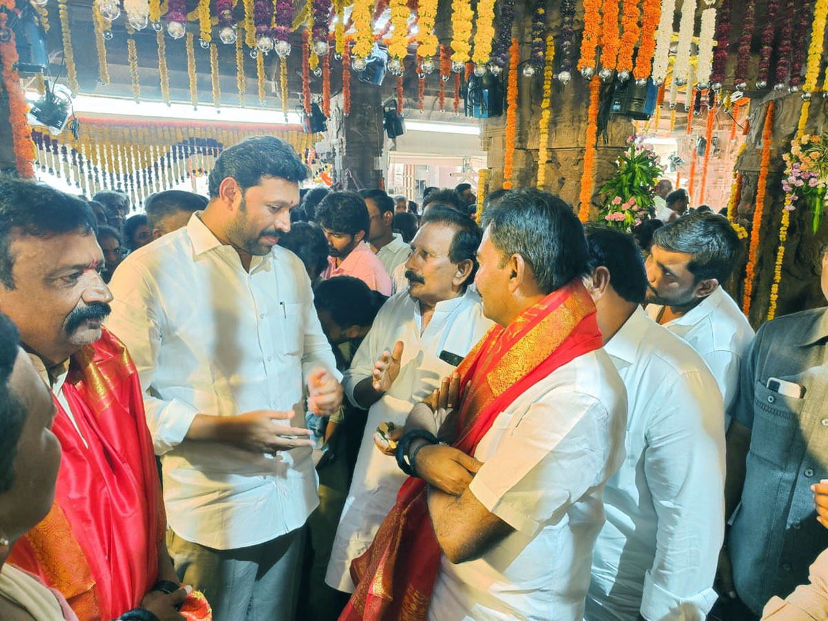 Vontimitta_20Kodandarama_20Kalyanam_20Photos_7.jpg 6
