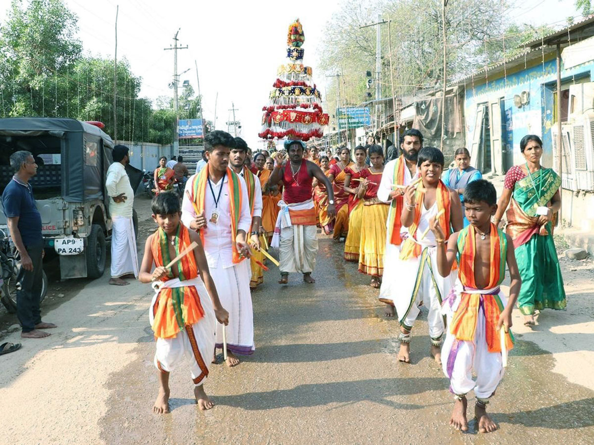 Vontimitta_20Kodandarama_20Kalyanam_20Photos_9.jpg 8