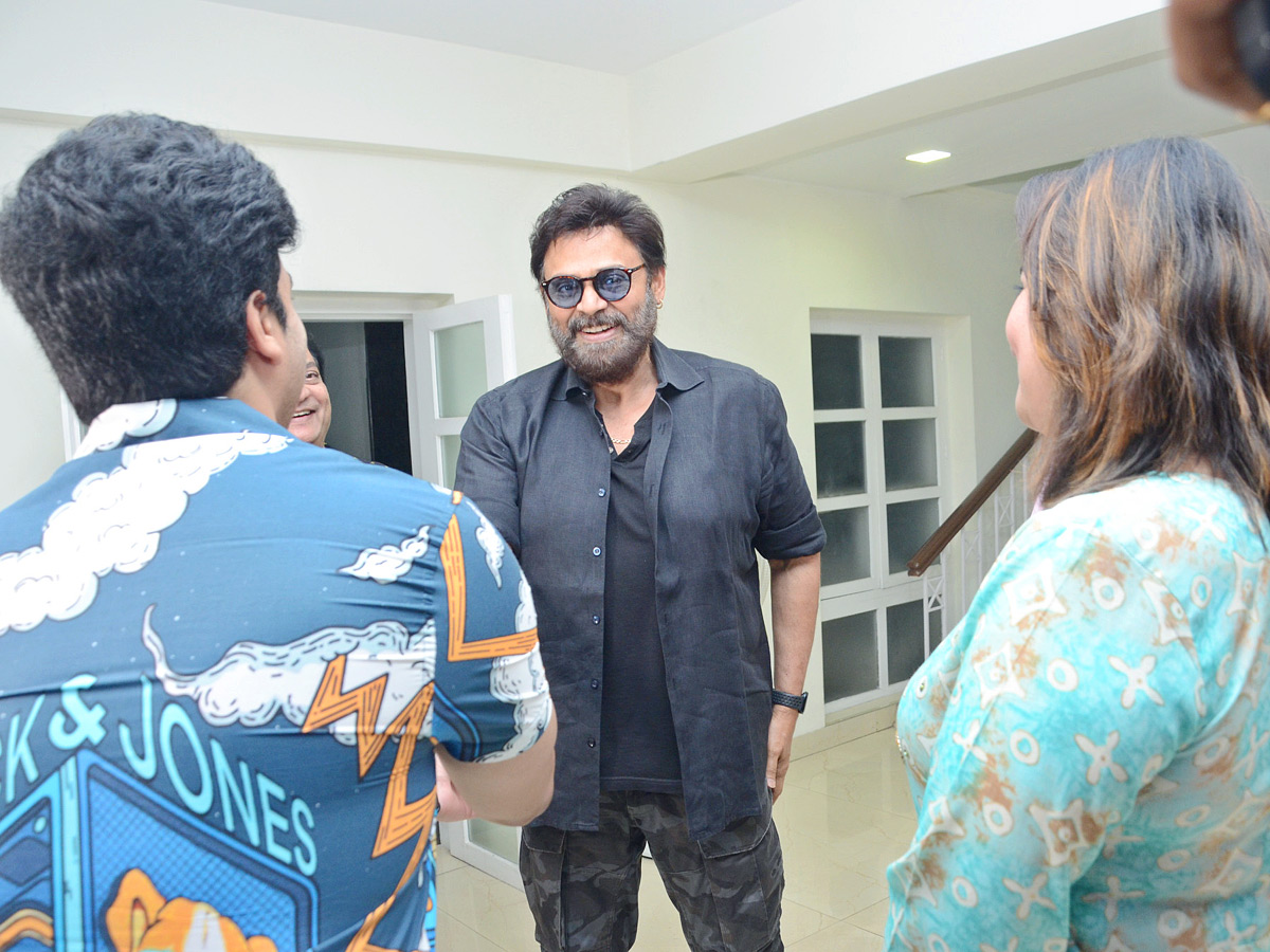 Jilebi_20Movie_20First_20Look_20Glimpse_20Launch_20By_20Venkatesh_20Photos_13.jpg 14